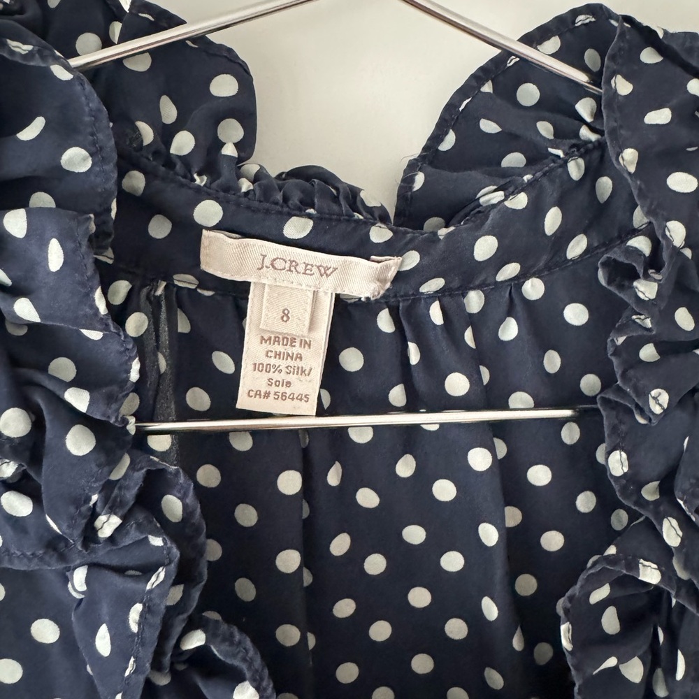 J. Crew Navy and White Sleeveless Polka Dot 100% Silk Size 8 in great condition - Picture 4 of 4